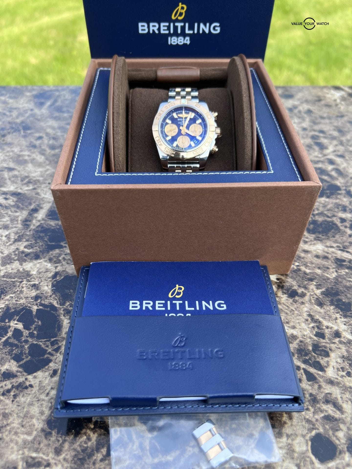 Breitling Chronomat 41 Two Tone Gold/Steel CB0140 - Image 10