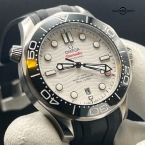 2020 Omega Seamaster Diver 300 White Wave Dial. Full Set. Factory Warranty. 42m