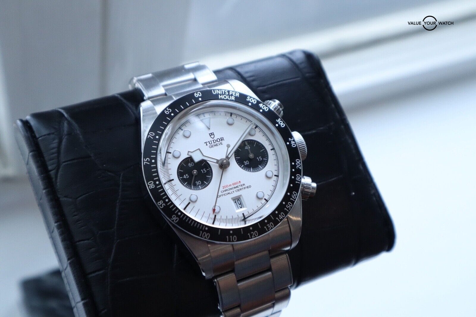 TUDOR Black Bay Chronograph Panda Watch - M79360N-0002 - Image 5