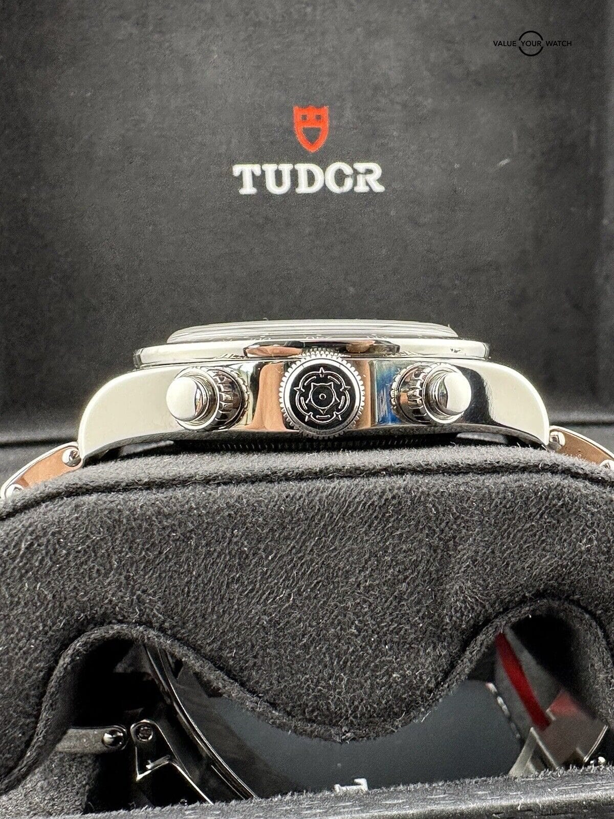 TUDOR Black Bay Chronograph Panda Watch - M79360N-0002 - Image 11
