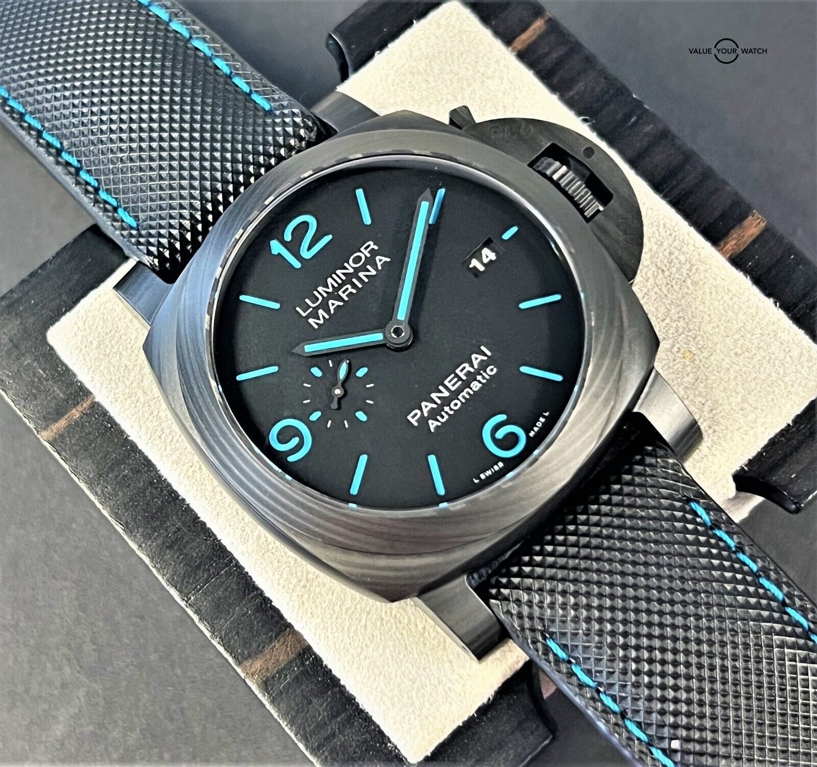 Panerai Luminor Marina Carbotech PAM 1661 PAM01661 44mm Black Dial BOXES/PAPERS! - Image 2