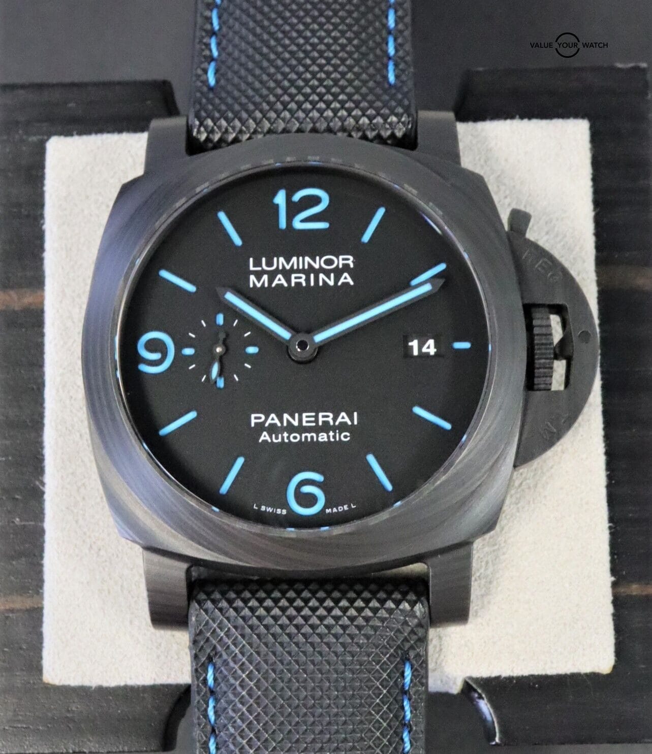 Panerai Luminor Marina Carbotech PAM 1661 PAM01661 44mm Black Dial