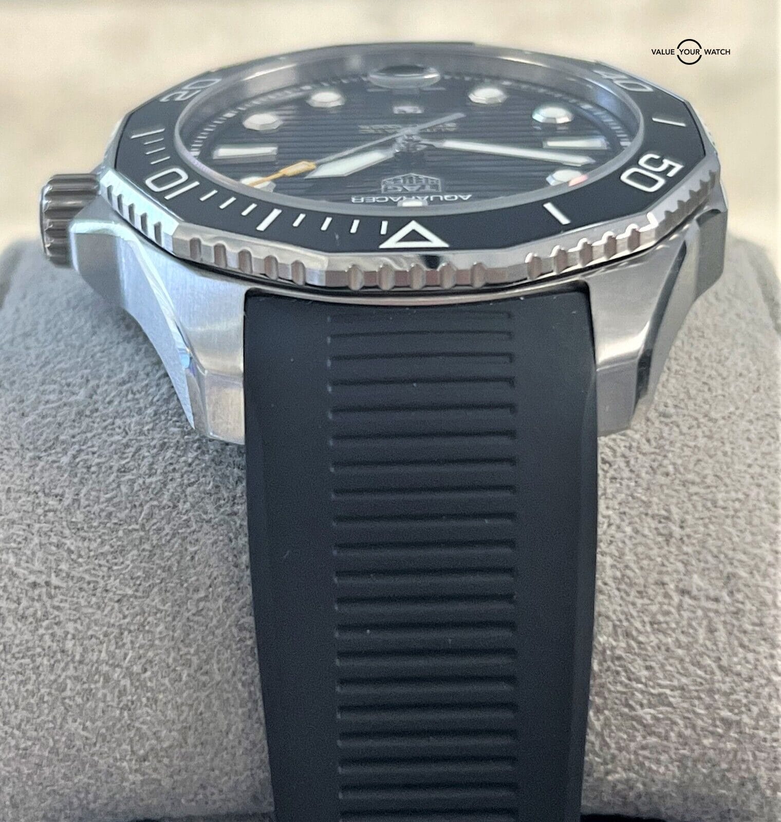 Tag Heuer Aquaracer 300 Automatic 43mm Black Dial WBP201A.FT6197! - Image 3