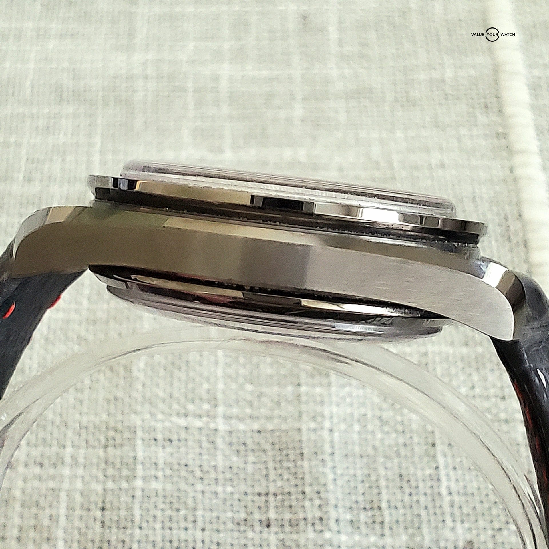 Omega Speedmaster Moonwatch Grey Side of the Moon Box and Papers Included - Image 5