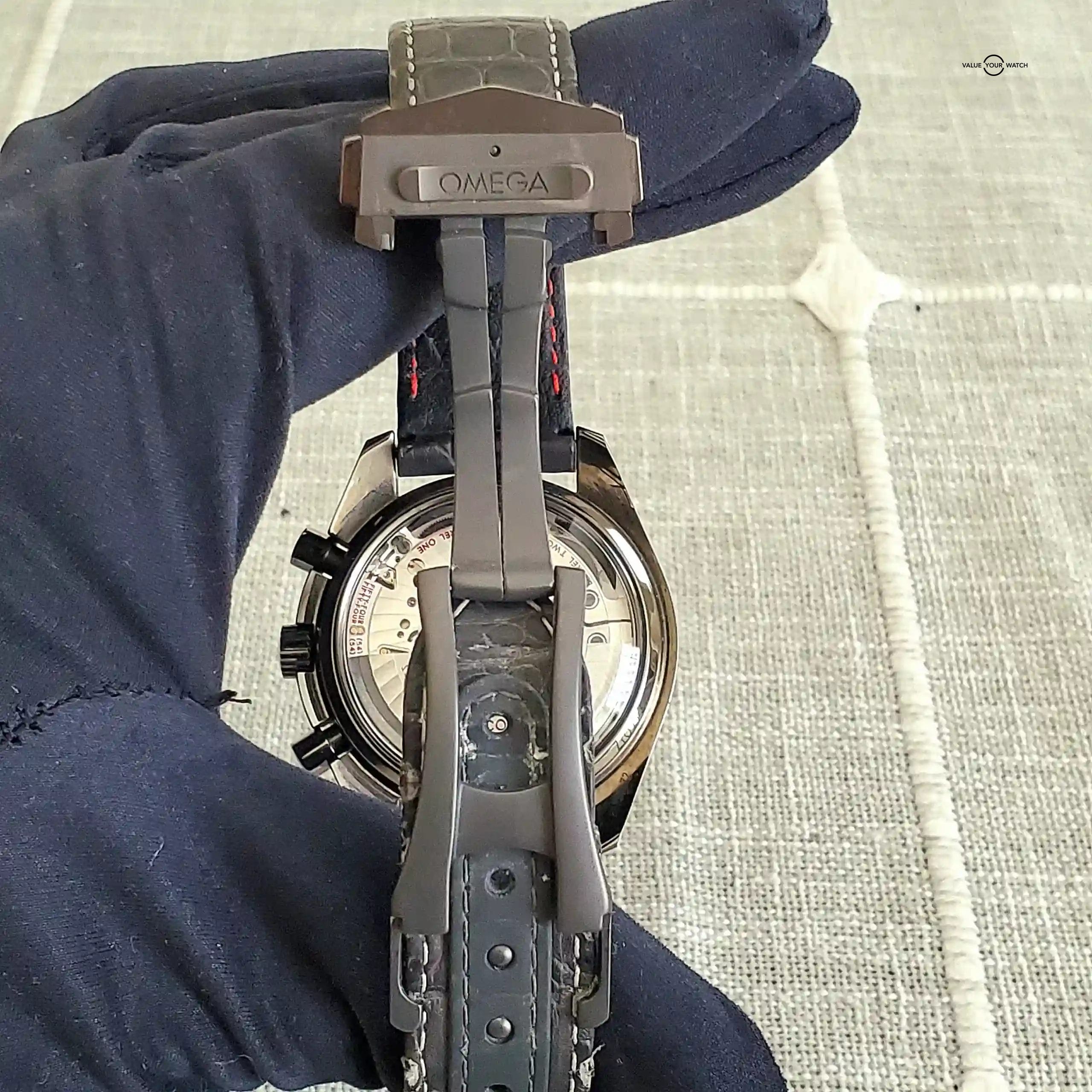 Omega Speedmaster Moonwatch Grey Side of the Moon Box and Papers Included - Image 9