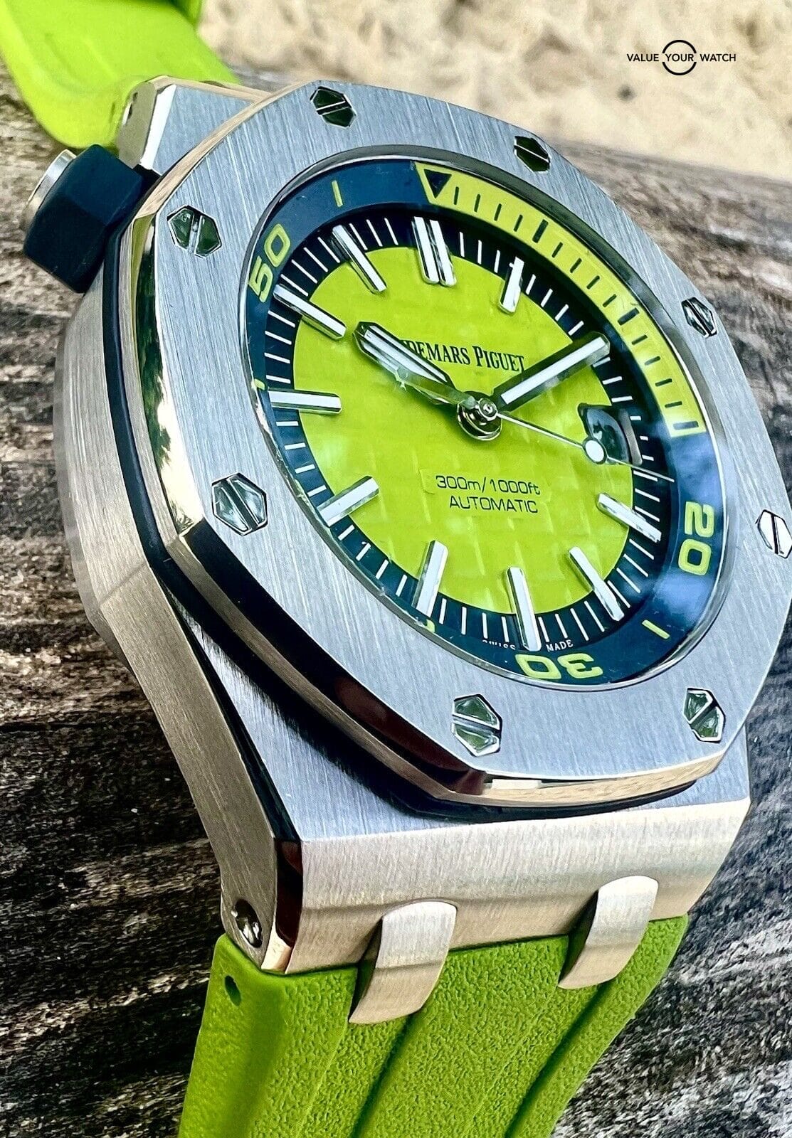Audemars Piguet Royal Oak Offshore Diver ‘Lime Green’ Boutique Limited Edition - Image 3