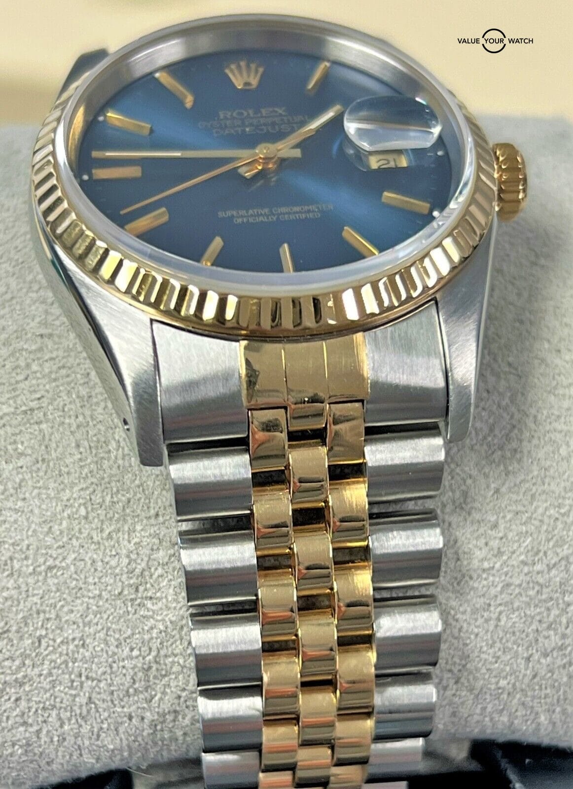 Rolex Datejust 36mm 16233 Blue Dial 18K Yellow Gold & Stainless-Steel BOX/PAPERS - Image 17