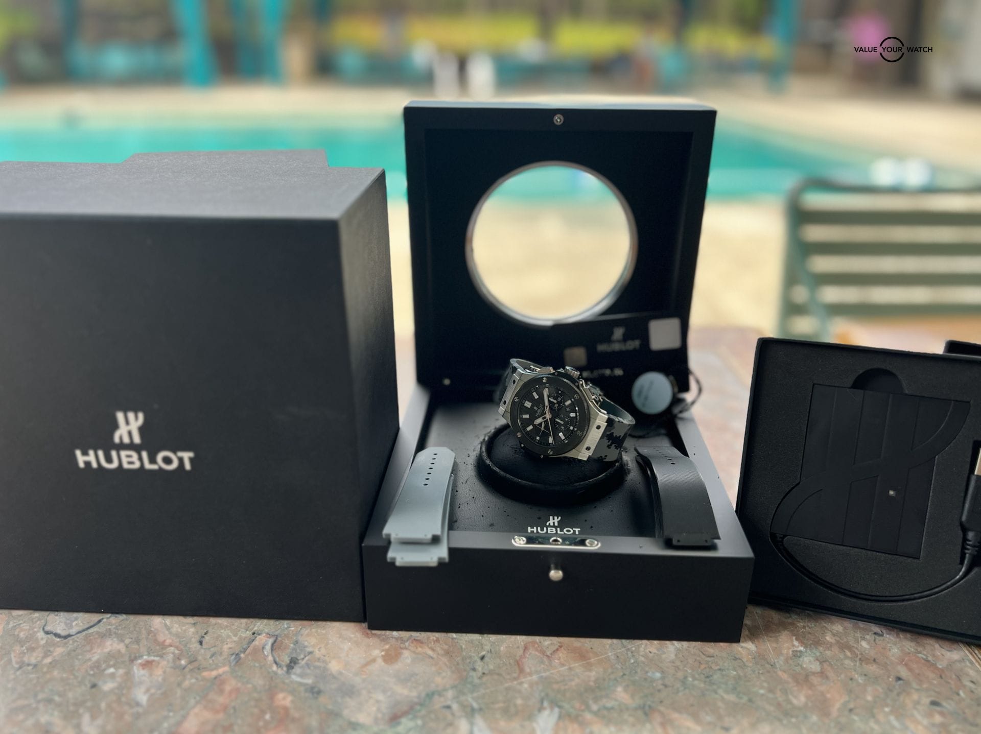 Hublot Big Bang 44mm Steel Ceramic Carbon Fiber Dial 301.SM.1770.RX