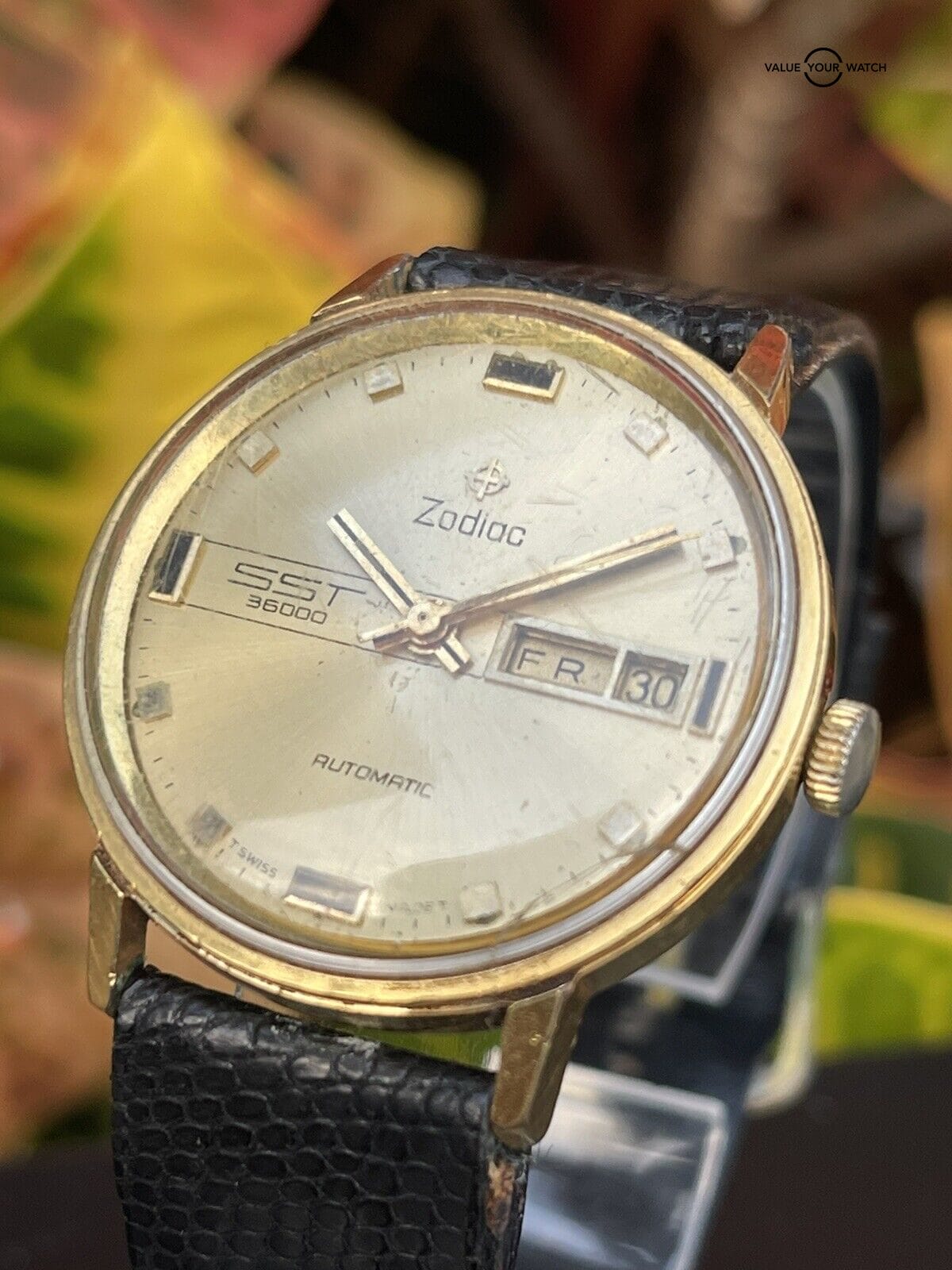 Zodiac automatic hotsell watch vintage