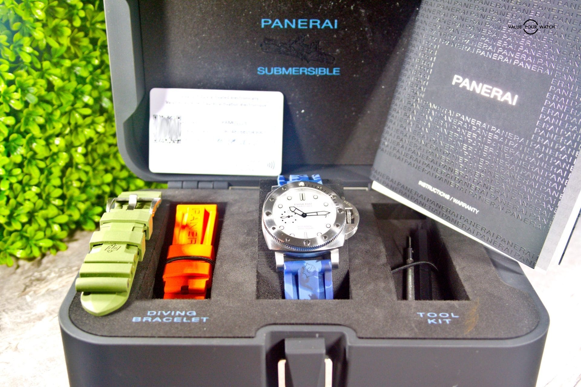 Shop the Panerai Submersible PAM1226/PAM01226 44mm Stainless Steel watch with box and papers on Value Your Watch. Explore now! - Image 9