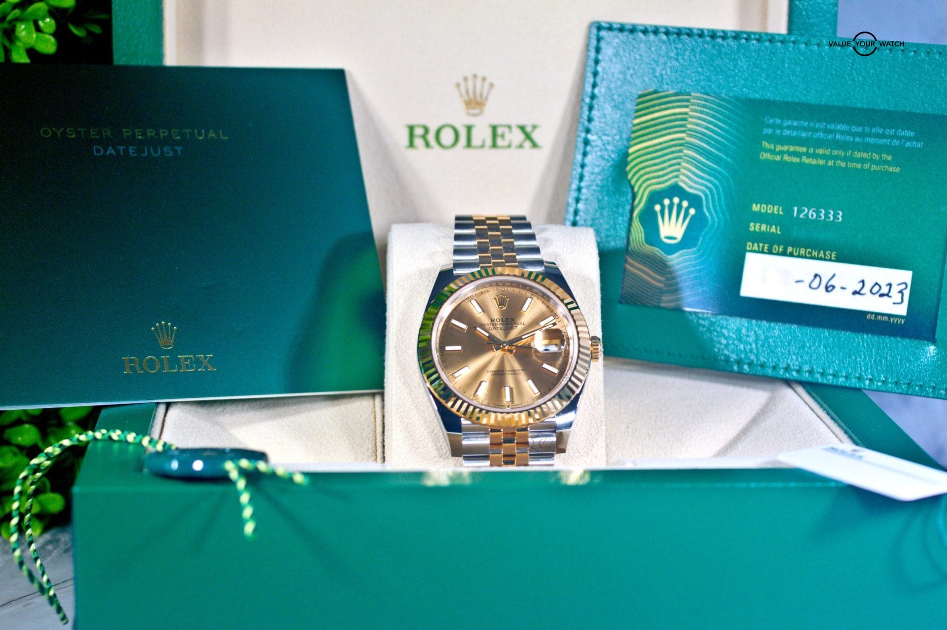 Rolex+Datejust+126333+Gold+and+Silver+Jubilee+Bracelet+with+Gold+Bezel for  sale online