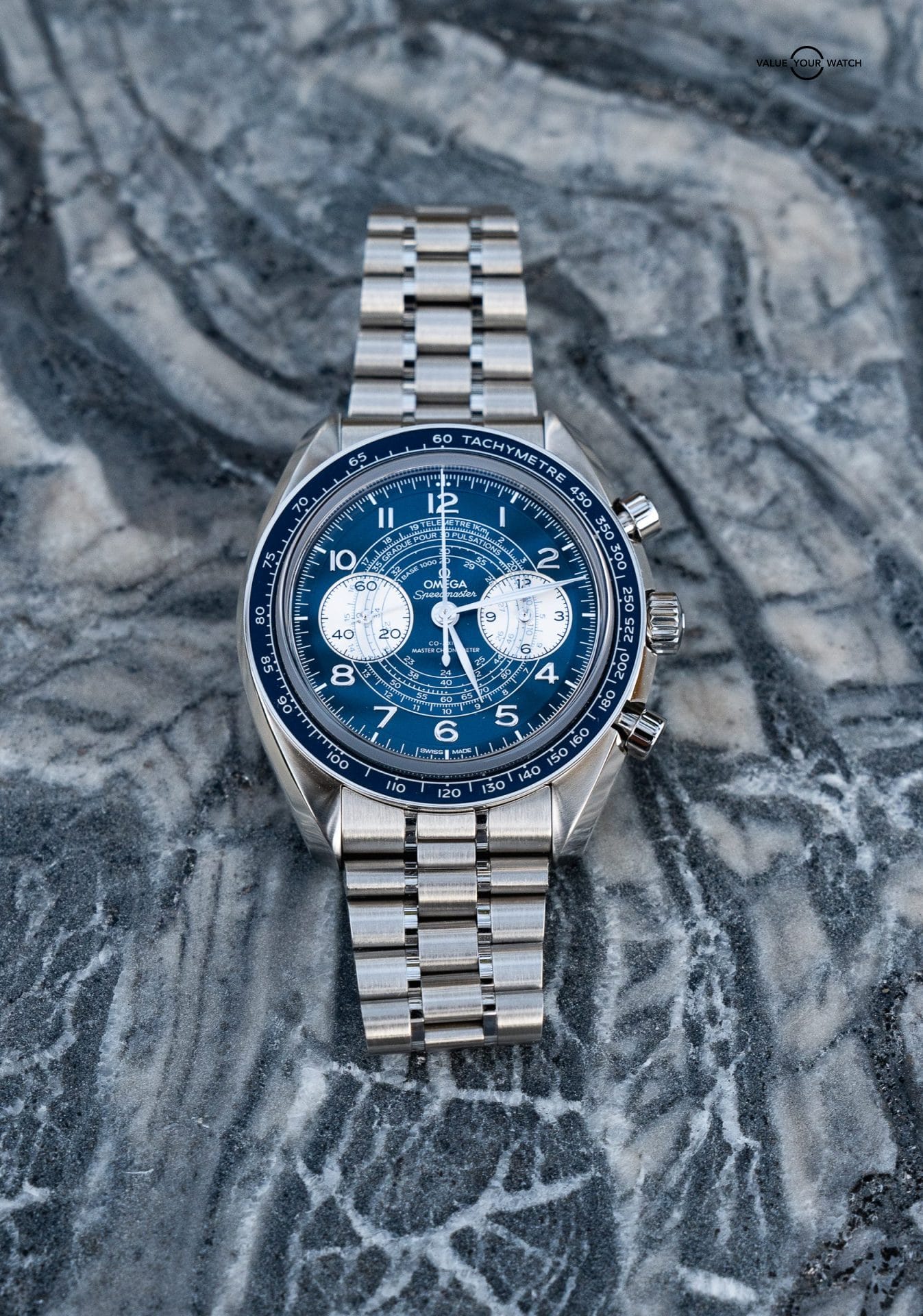 Omega Speedmaster Co-Axial Chronograph Watch Review