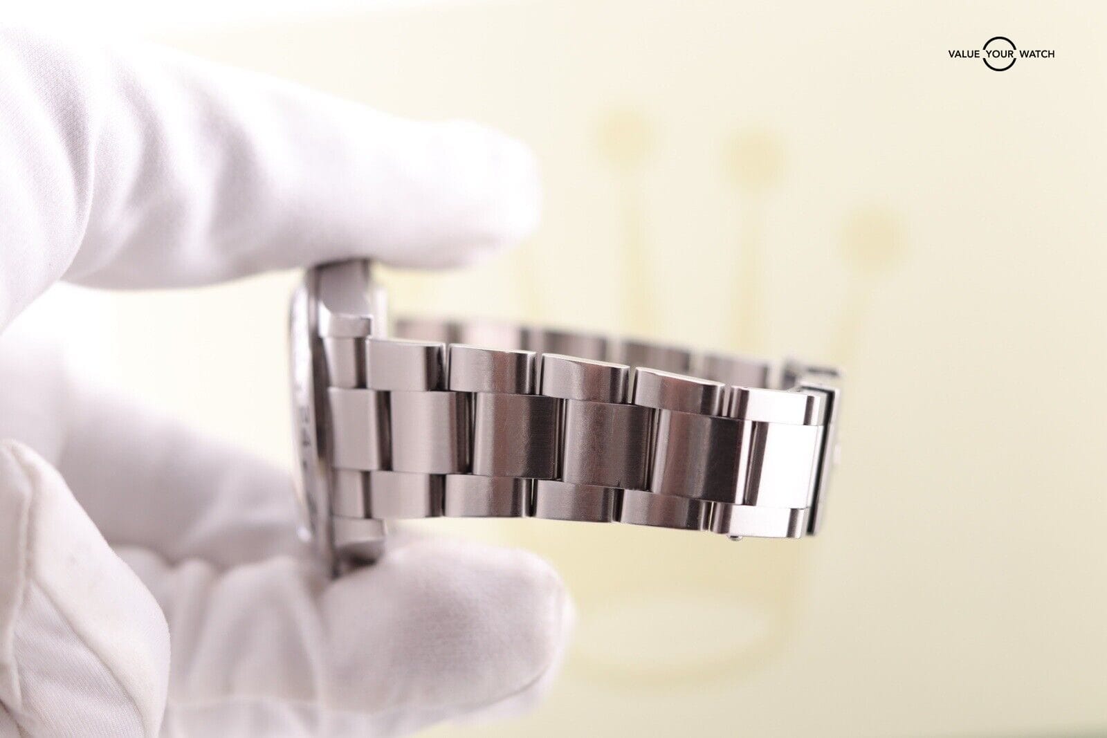 Rolex Explorer II GMT 16570 No Holes Case B&P - Image 10