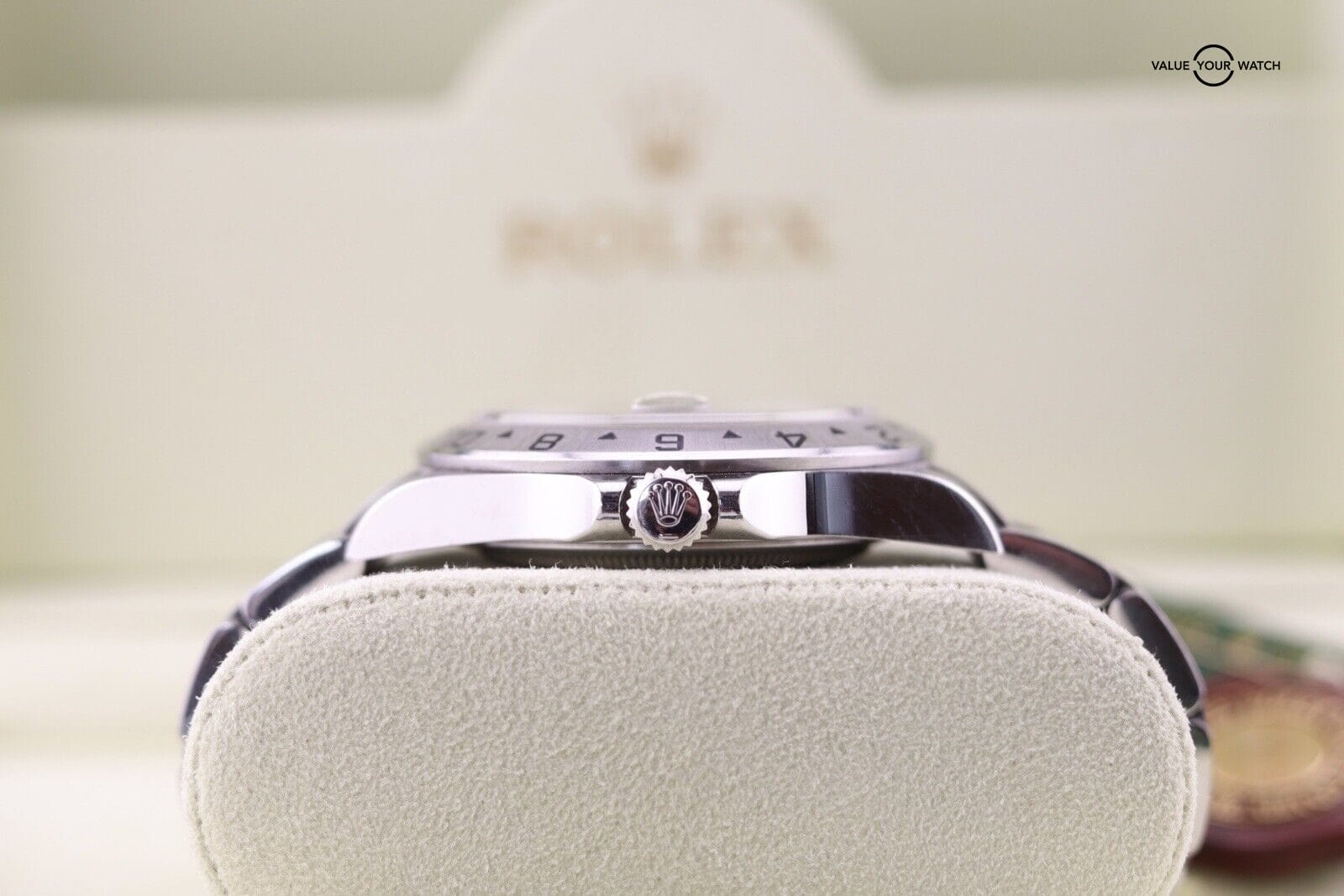 Rolex Explorer II GMT 16570 No Holes Case B&P - Image 14