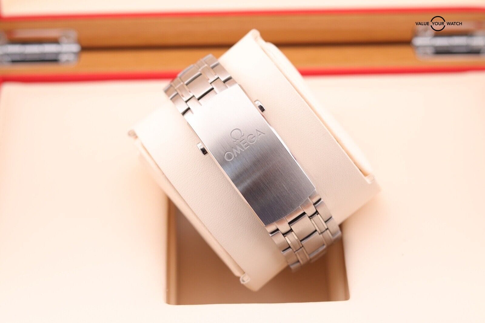 OMEGA Seamaster 300m Chronograph Master Chronometer 210.30.44.51.01.001 B&P - Image 5