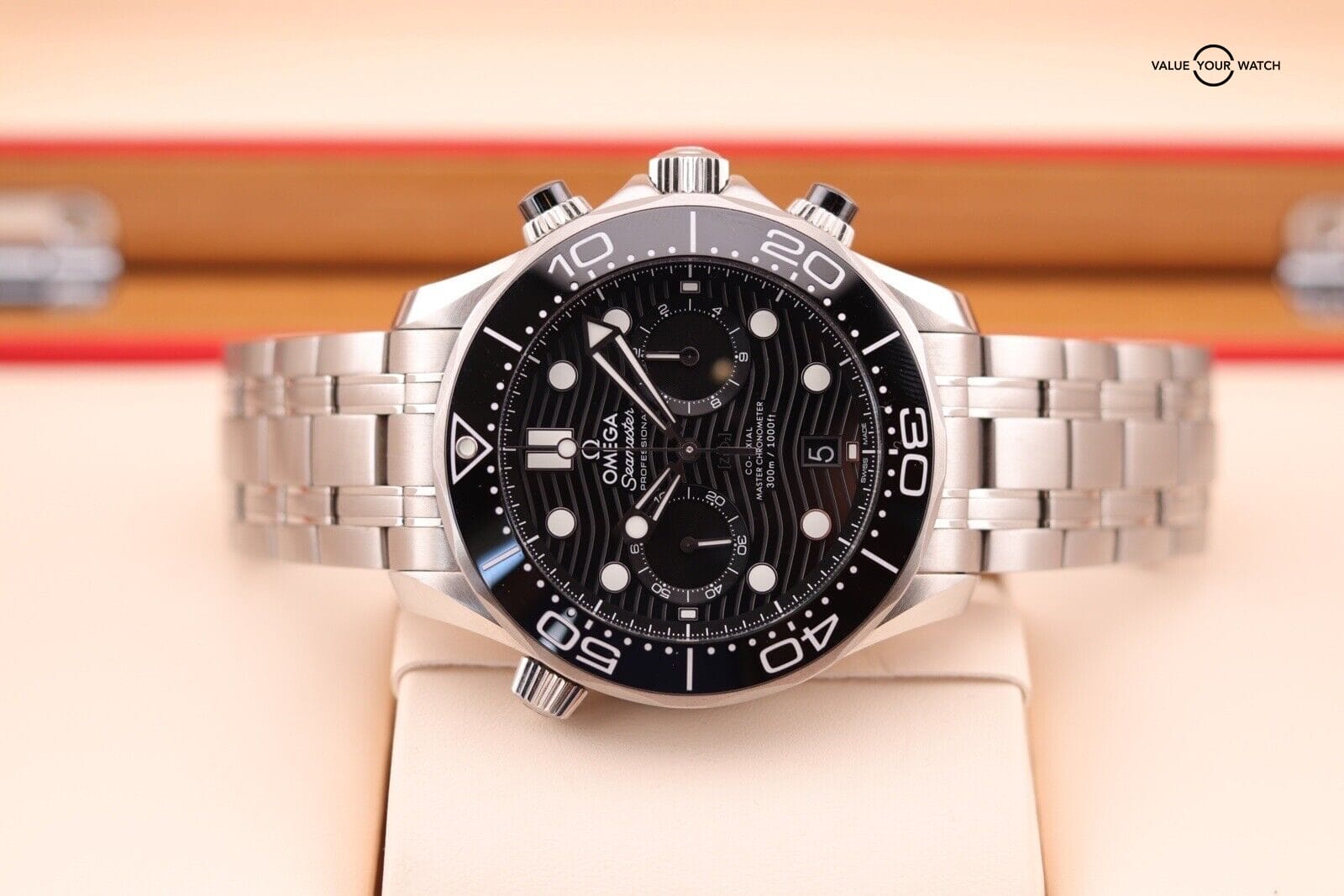 OMEGA Seamaster 300m Chronograph Master Chronometer 210.30.44.51.01.001 B&P