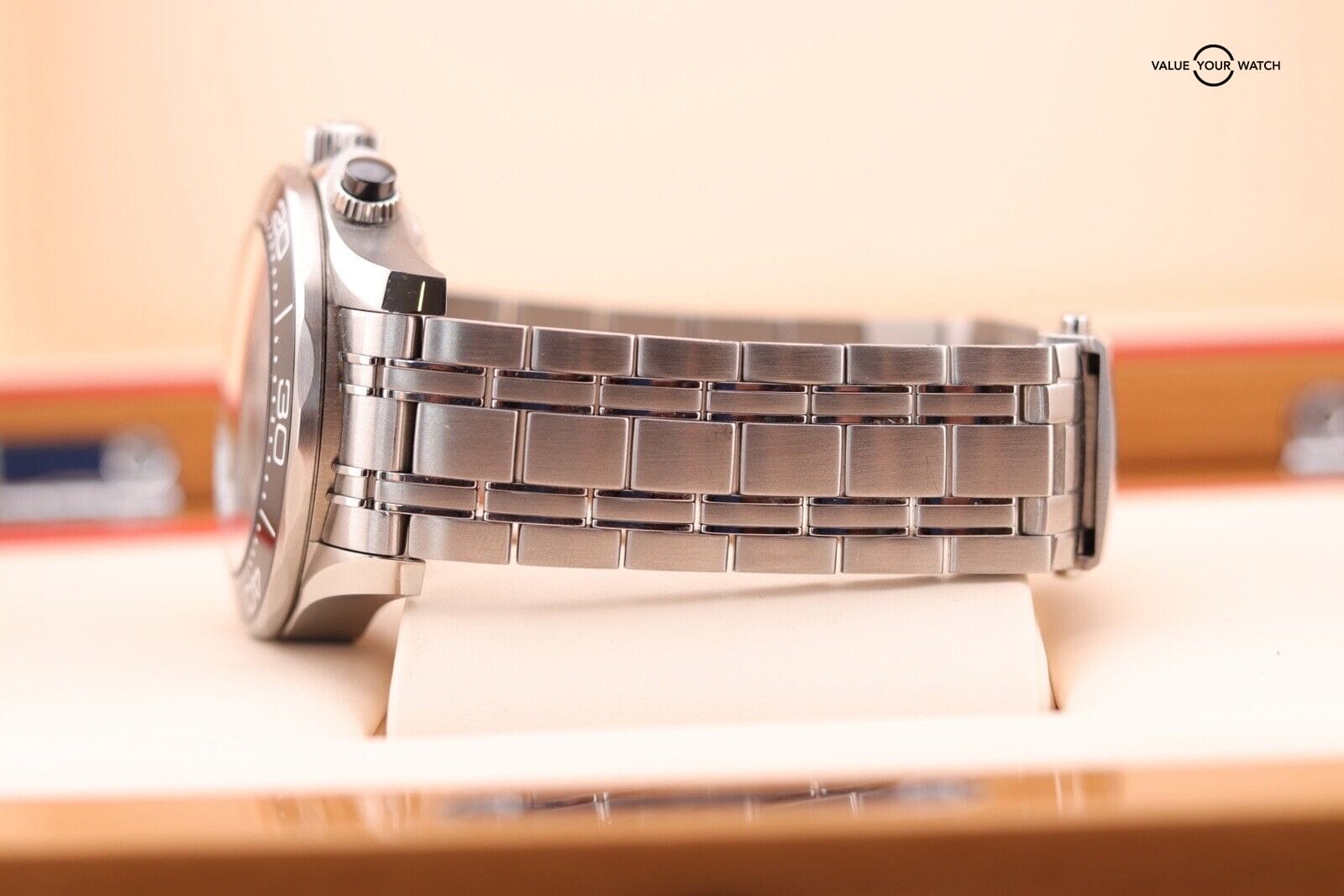 OMEGA Seamaster 300m Chronograph Master Chronometer 210.30.44.51.01.001 B&P - Image 12