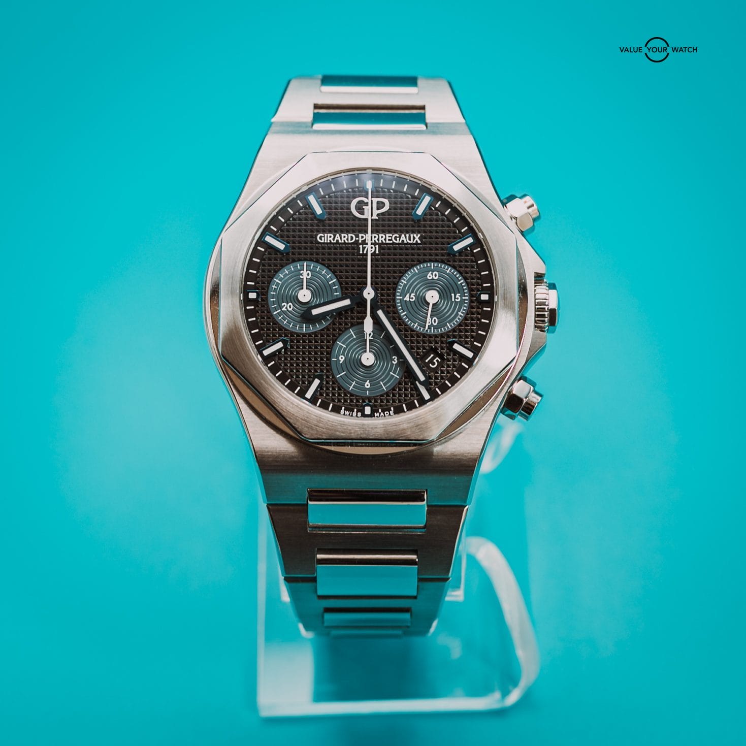 Girard Perregaux Laureato Chronograph, 42mm Blue Dial (81020-11-631-11A) - FULL SET - Image 2