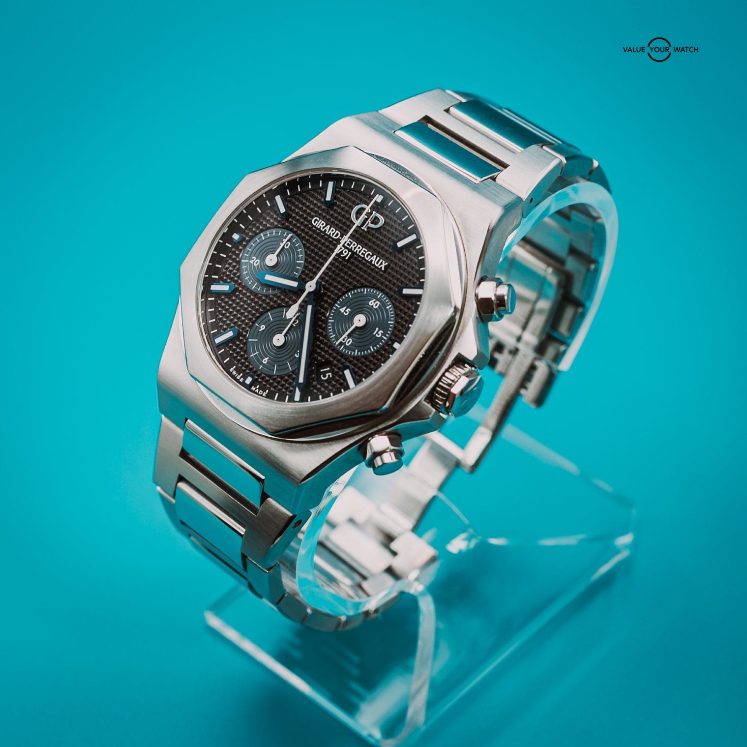 Girard Perregaux Laureato Chronograph, 42mm Blue Dial (81020-11-631-11A) - FULL SET - Image 4