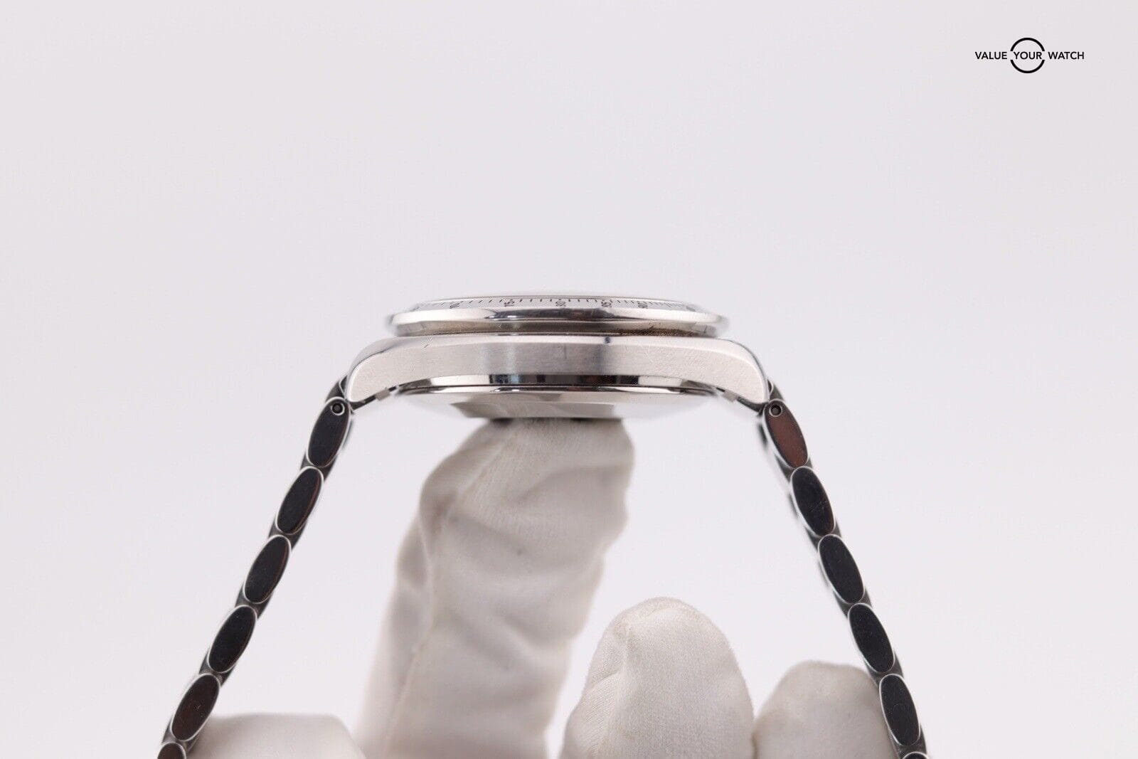 OMEGA Speedmaster 3513.50 Chronograph black Dial Automatic Men's Watch - Image 9