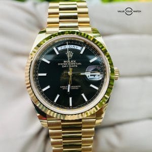 Rolex Day-Date Presidential 40mm Black Diagonal Motif Index Dial 228238