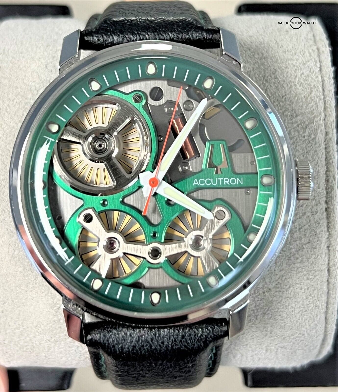 bulova accutron preço