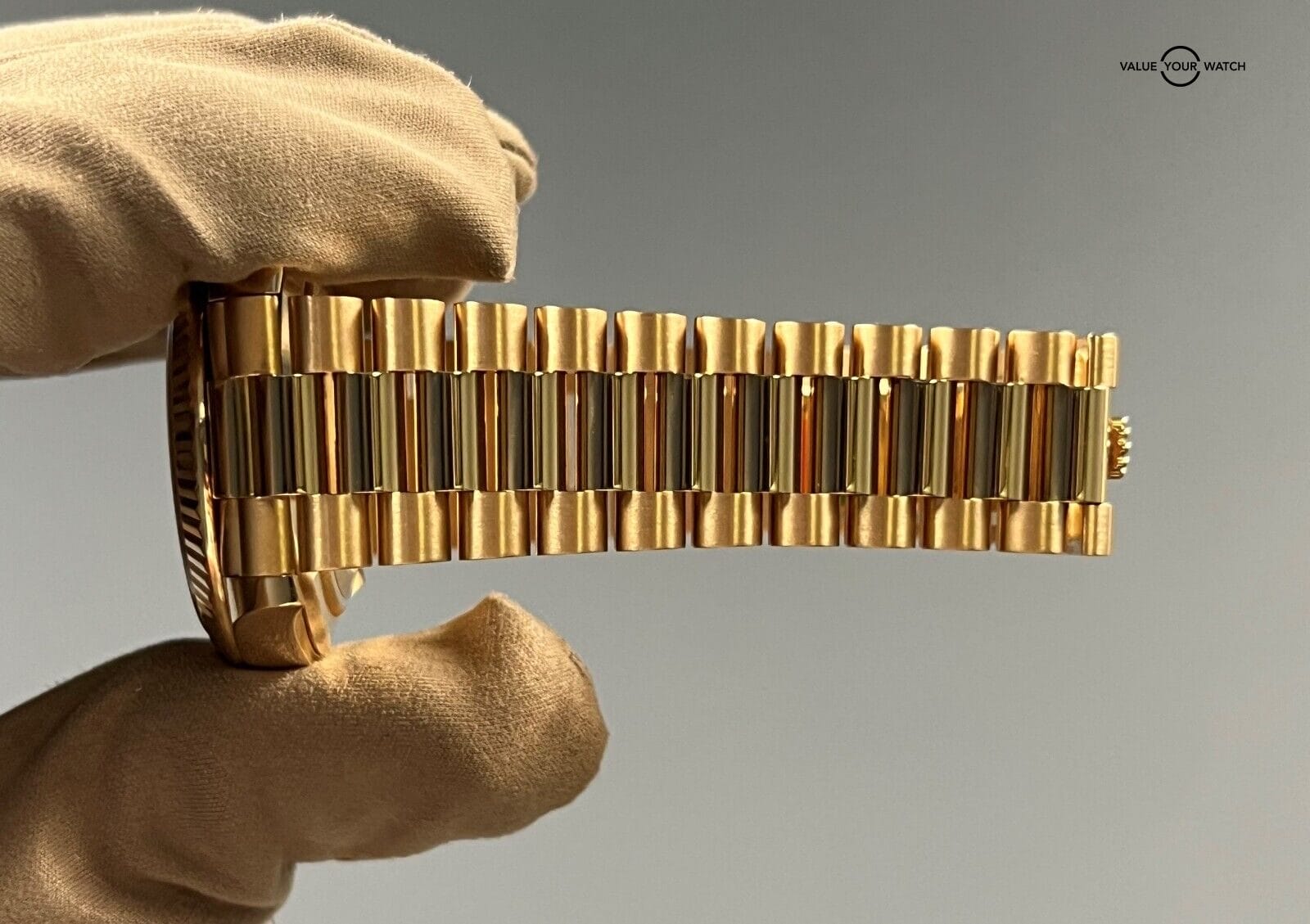 Rolex 228238 Day-Date 40mm Silver Motif Dial 18K Yellow Gold 2021/BOXES/PAPERS! - Image 5