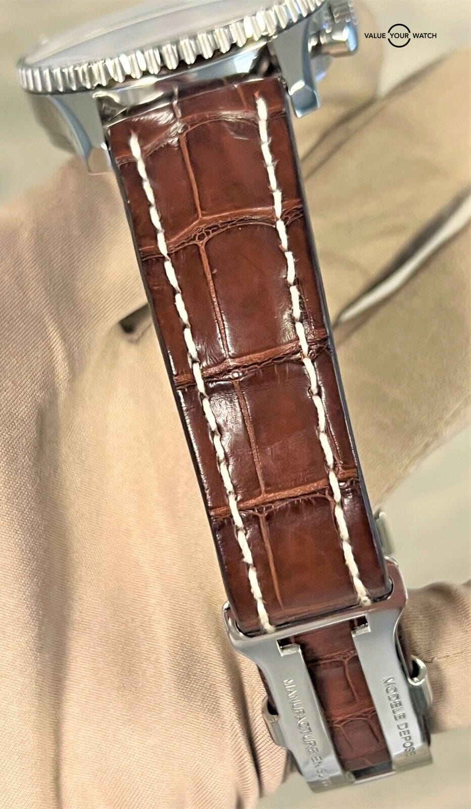 Breitling Navitimer World GMT 46 Silver Dial A24322 BOXES/PAPERS! - Image 5