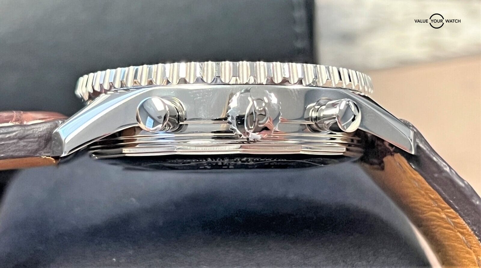 Breitling Navitimer World GMT 46 Silver Dial A24322 BOXES/PAPERS! - Image 13