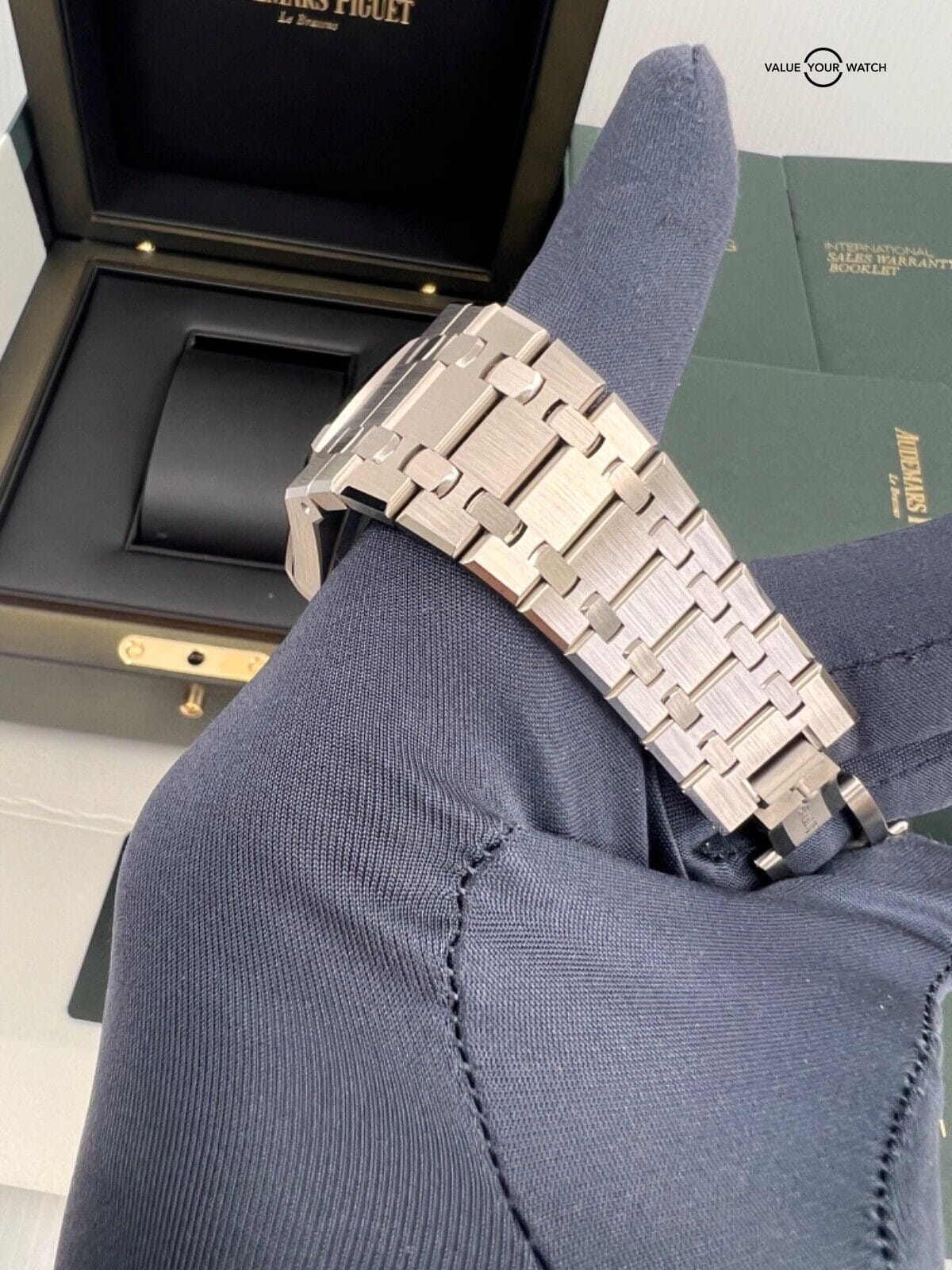 New Complete Set 2022 Audemars Piguet Royal Oak 50th Anniversary White Dial - Image 3