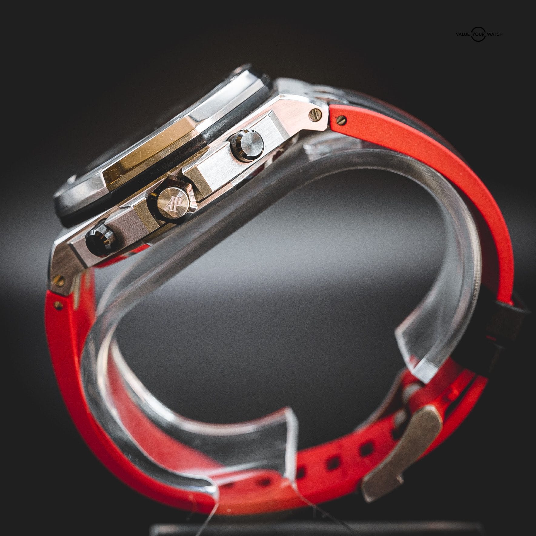 Audemars Piguet Royal Oak Offshore Chronograph “Vampire” Black/Red Dial Steel (42mm, 26470ST.OO.A101CR.01) - Image 14