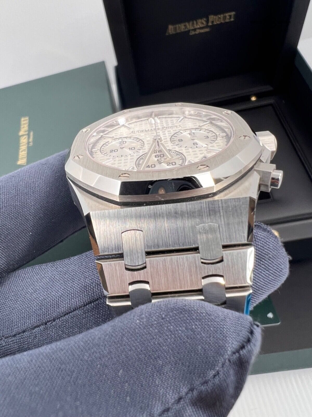 Mint Unpolished50th Anniversary White Dial Audemars Piguet Royal Oak Chronograph - Image 8