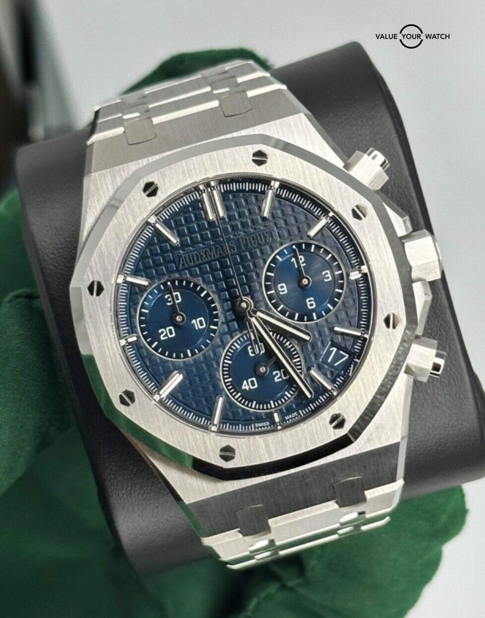 2023 New Unworn AP Audemars Piguet Royal Oak Chronograph 41mm Steel Blue Dial