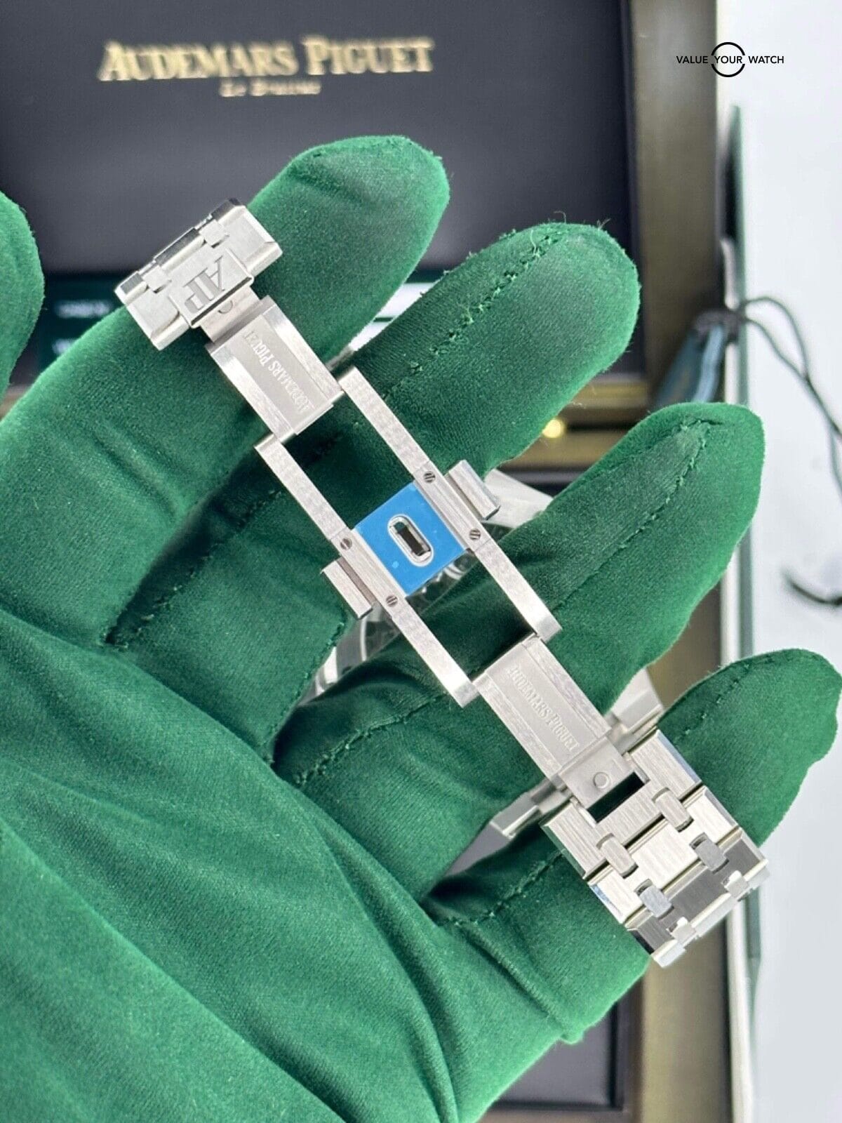 2023 New Unworn AP Audemars Piguet Royal Oak Chronograph 41mm Steel Blue Dial - Image 6