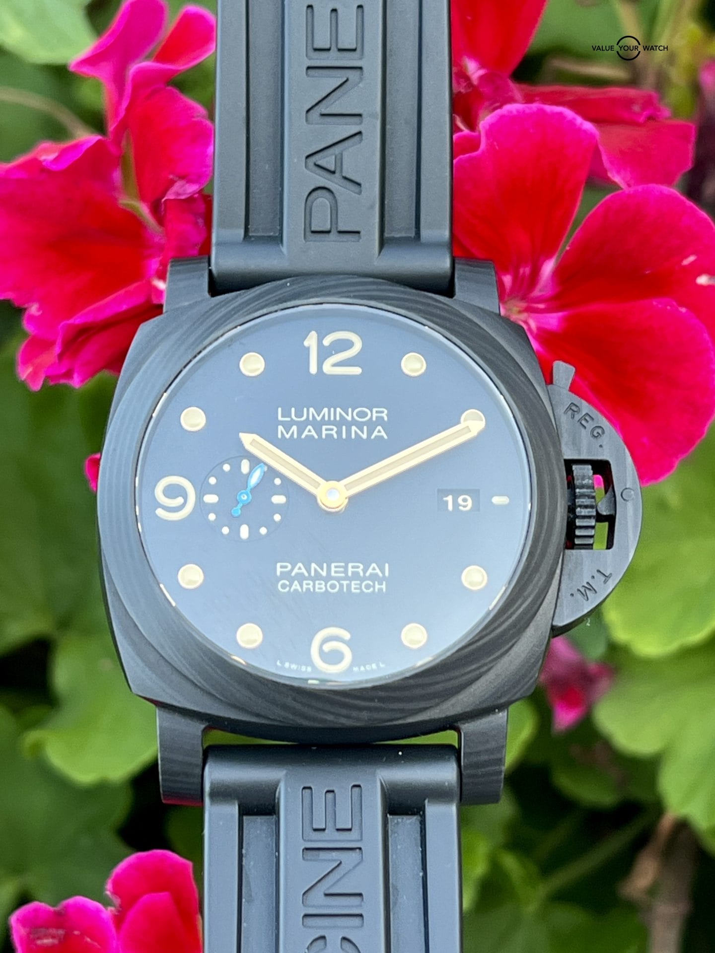 Panerai PAM00661 Luminor Marina 1950 Carbotech 3 Days 44mm MSRP $11,800 - Image 3