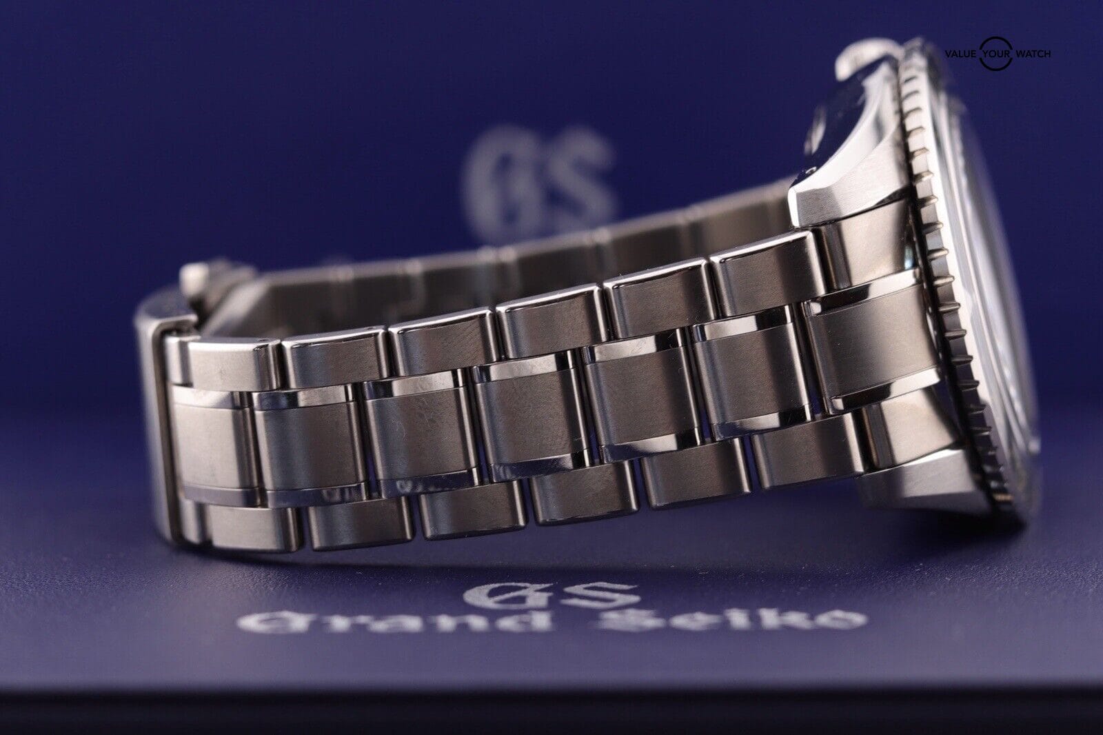 Grand Seiko Sport GMT Diver Spring Drive - SBGE215G - Titanium x Gold - Complete - Image 13