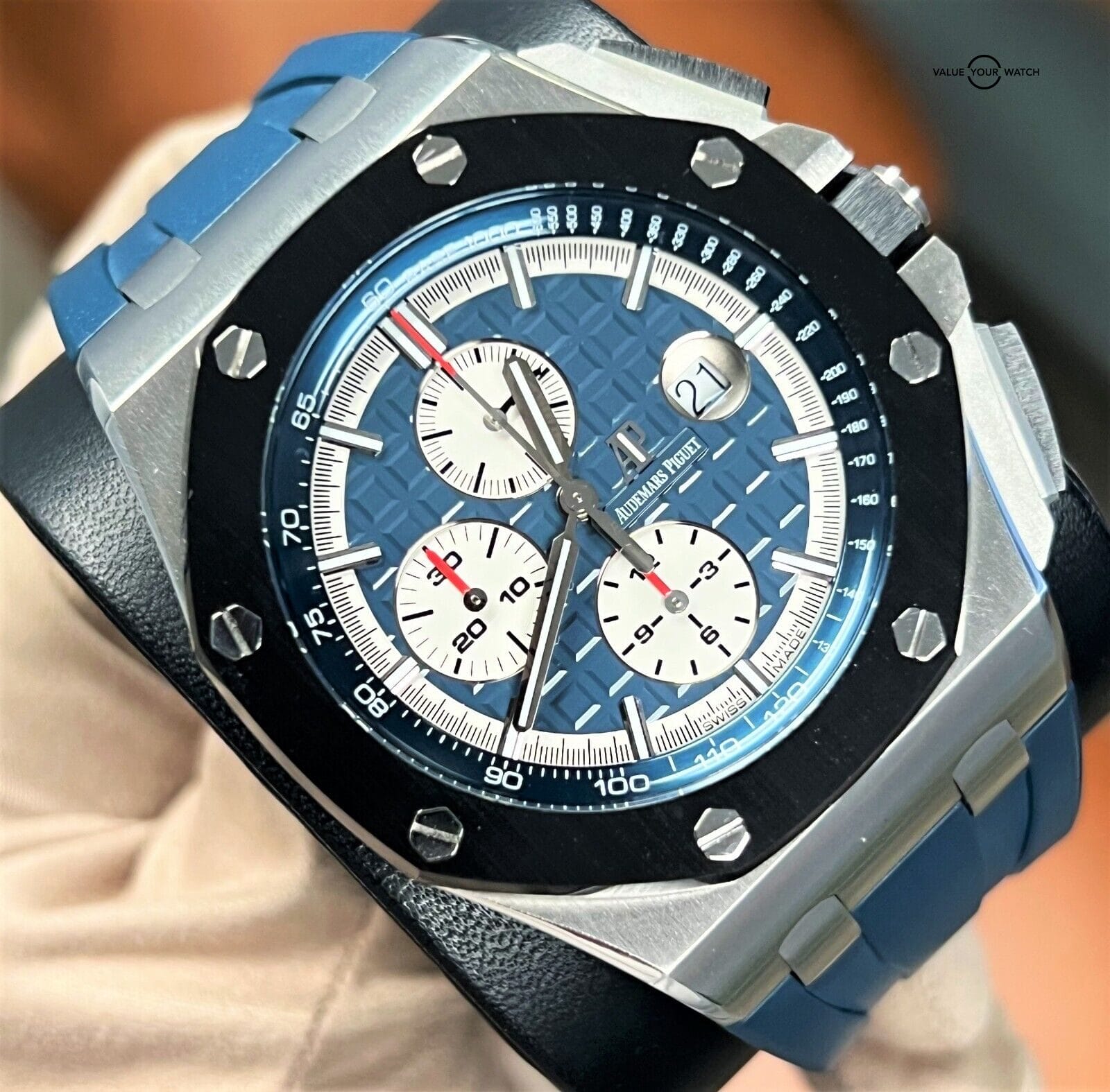 Audemars Piguet PLATINUM Royal Oak Offshore 44mm Blue Dial BOXES/PAPERS! - Image 3