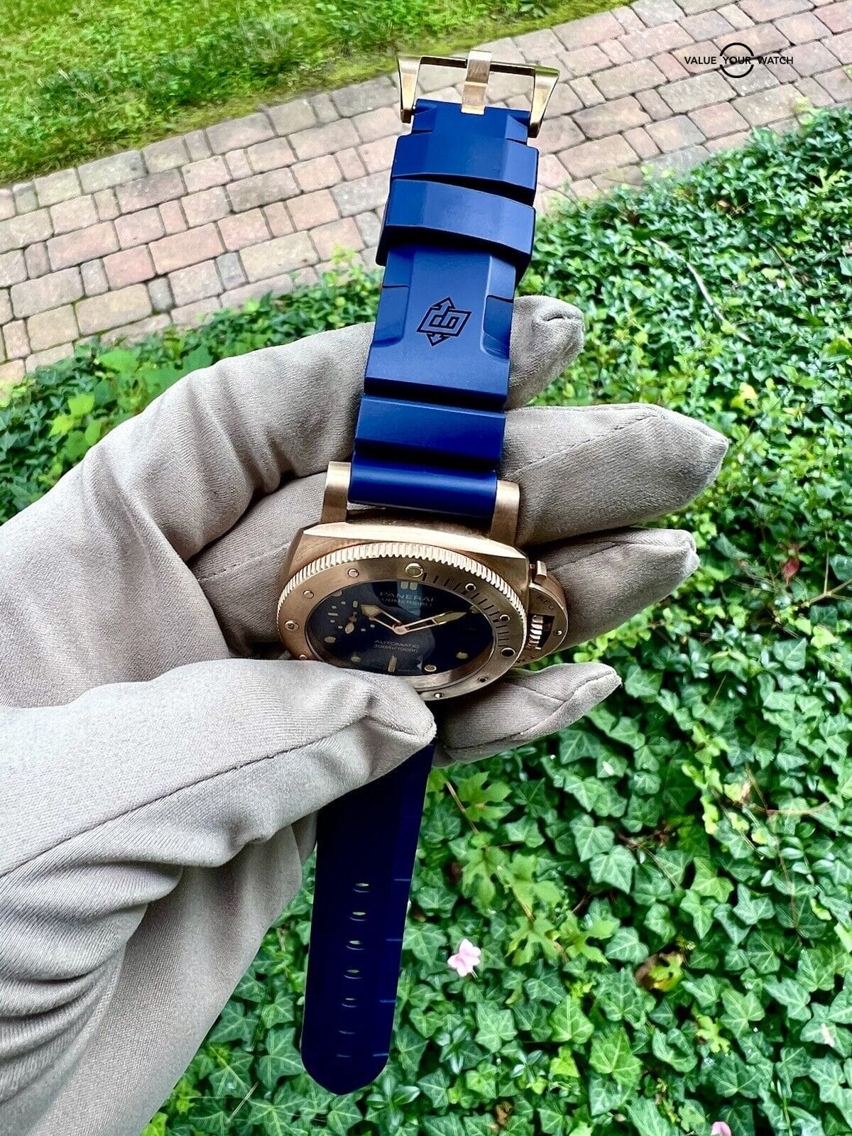 2023 Panerai Luminor Submersible Bronze Blue Dial Men's Watch - PAM01074 - Image 2