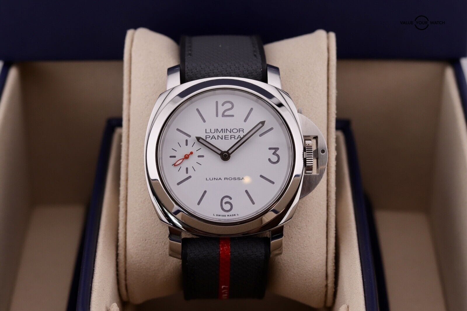 2023 Panerai Luminor Luna Rossa Limited PAM01342 Complete Set - Image 4