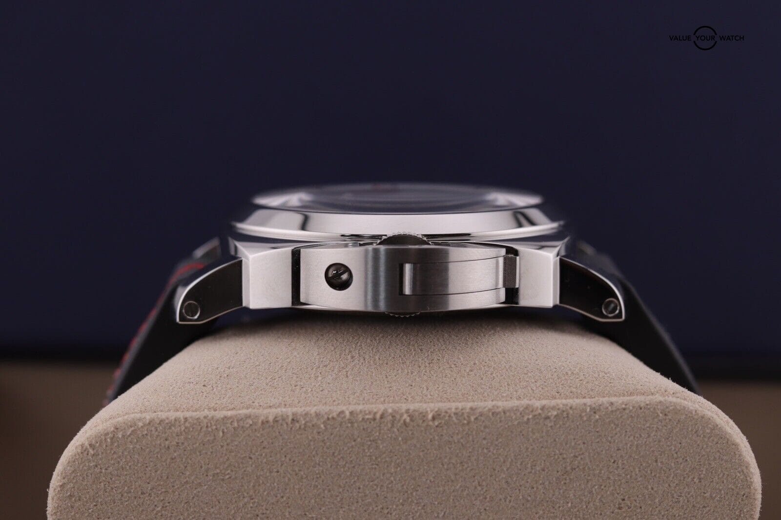 2023 Panerai Luminor Luna Rossa Limited PAM01342 Complete Set - Image 7