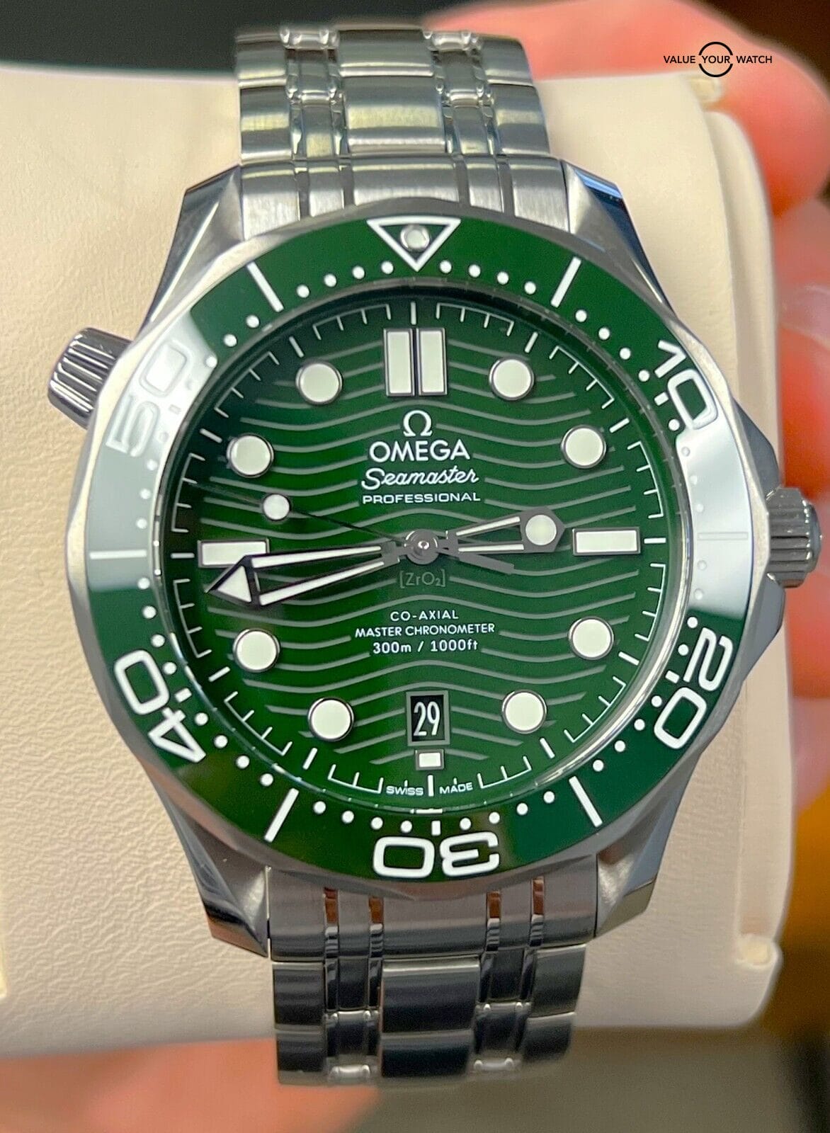 2023 Omega Seamaster Diver 300 Green 210.30.42.20.10.001 BOXES/PAPERS! - Image 10