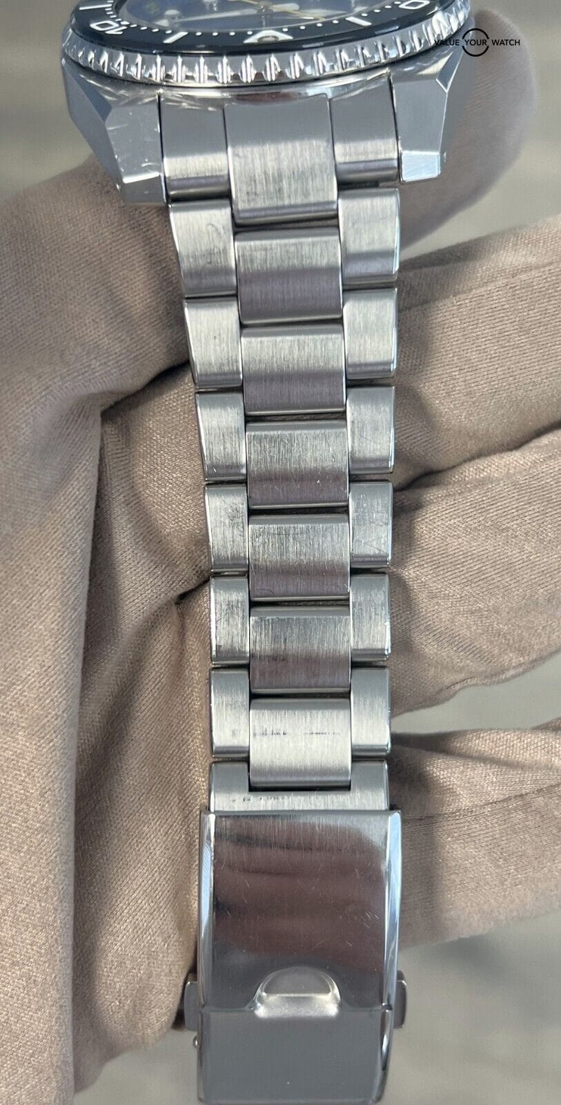 Grand Seiko Sport Collection 43mm SBGX337 Quartz BOXES/PAPERS! - Image 7