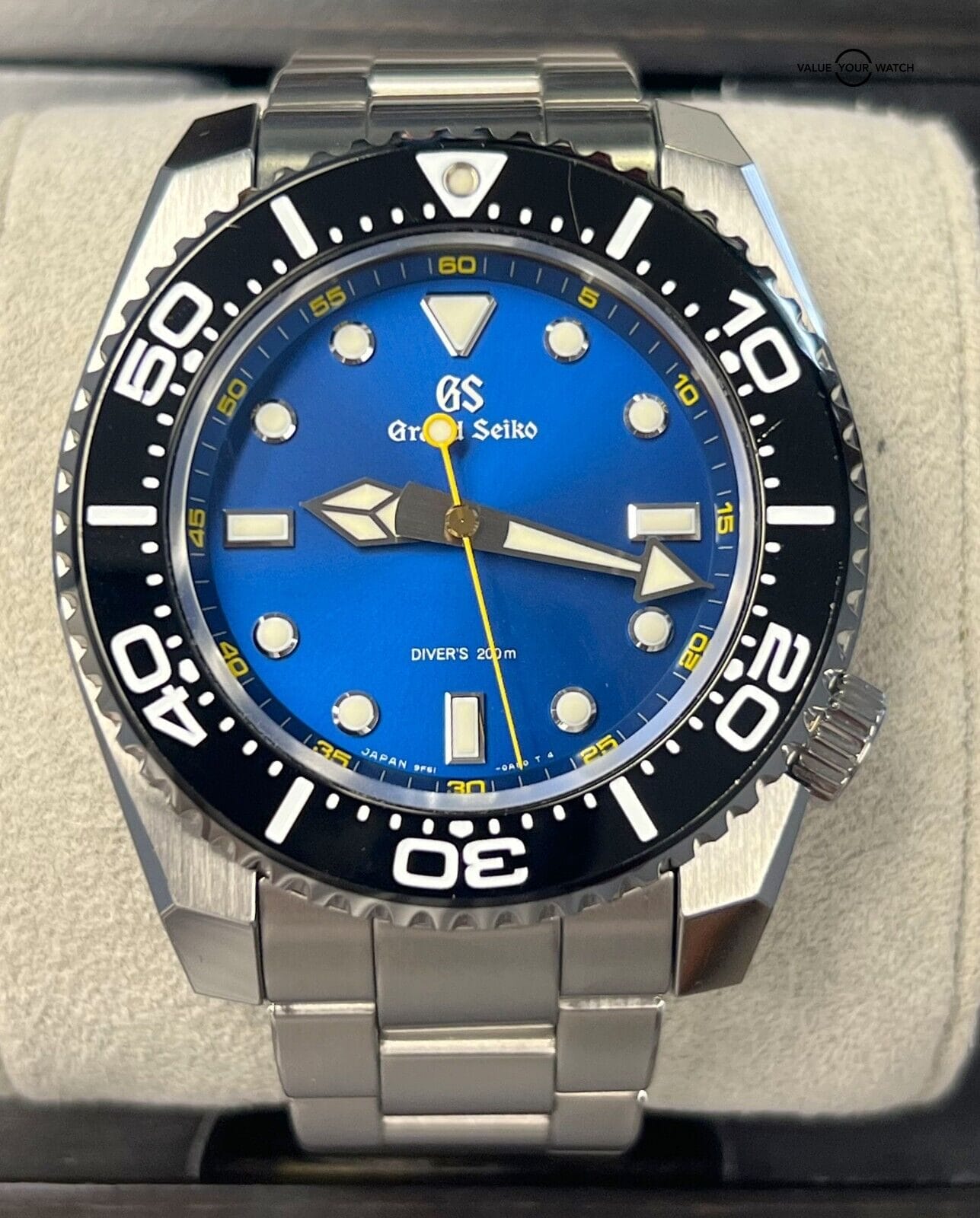 Grand Seiko Sport Collection 43mm SBGX337 Quartz BOXES/PAPERS!