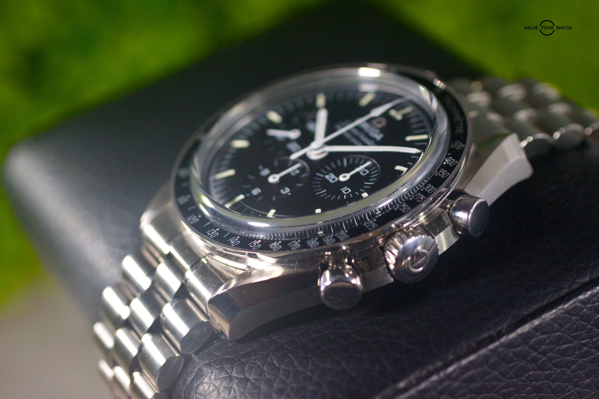 Omega Speedmaster Sapphire Sandwhich 310.30.42.50.01.002 - Image 9