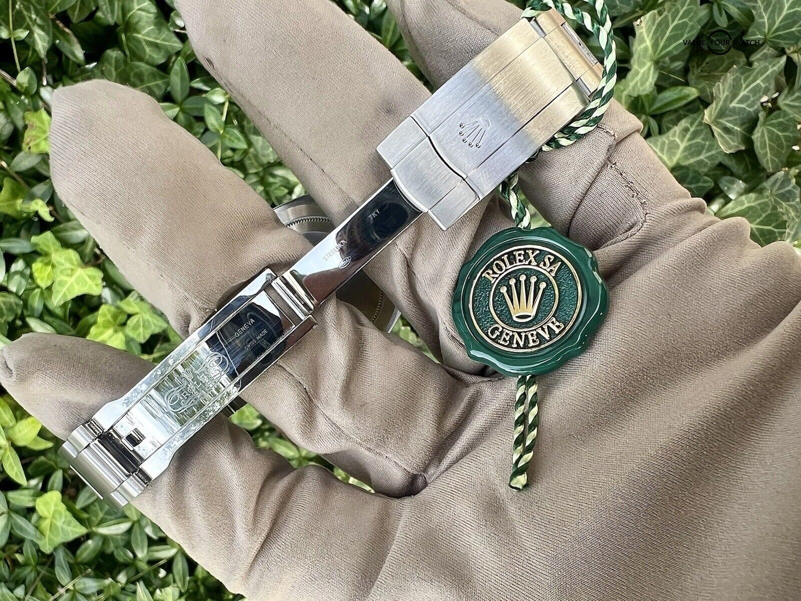 Rolex Oyster Perpetual 39 114300 Blue and Green Dial Complete Set Box & Papers - Image 11