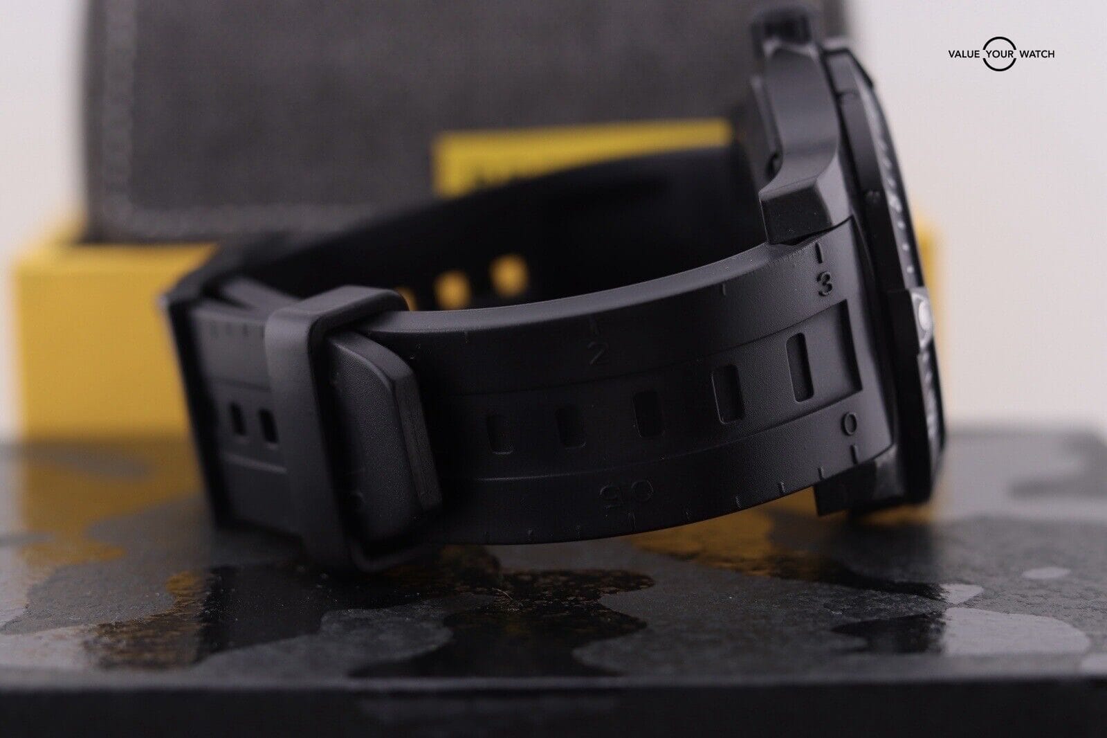 Breitling Colt Skyracer Men's Black Watch - X74320 Complete Set - Image 7