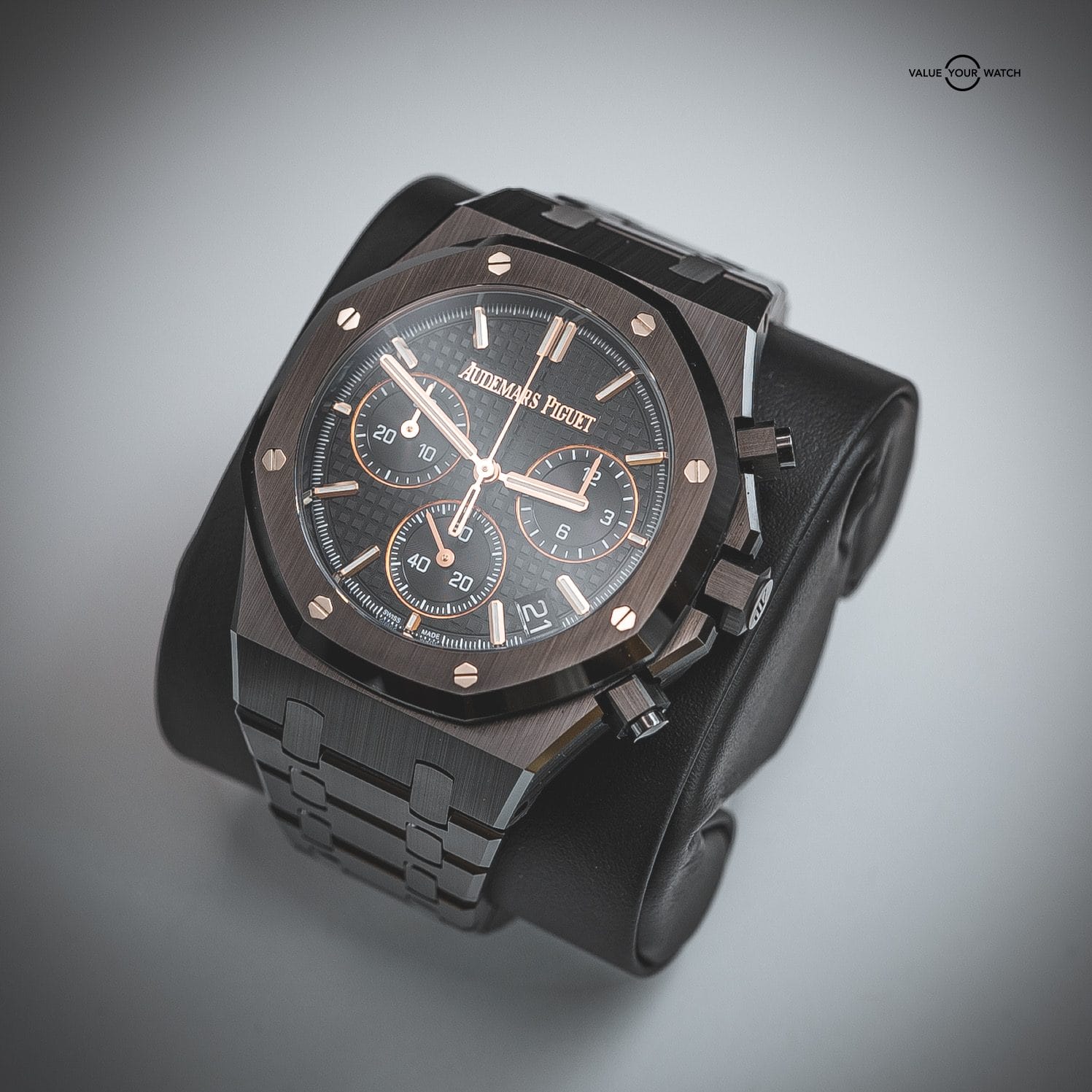 2023 Audemars Piguet Royal Oak Chronograph Black Ceramic (41mm, 26240CE.OO.1225CE.02) - Image 7