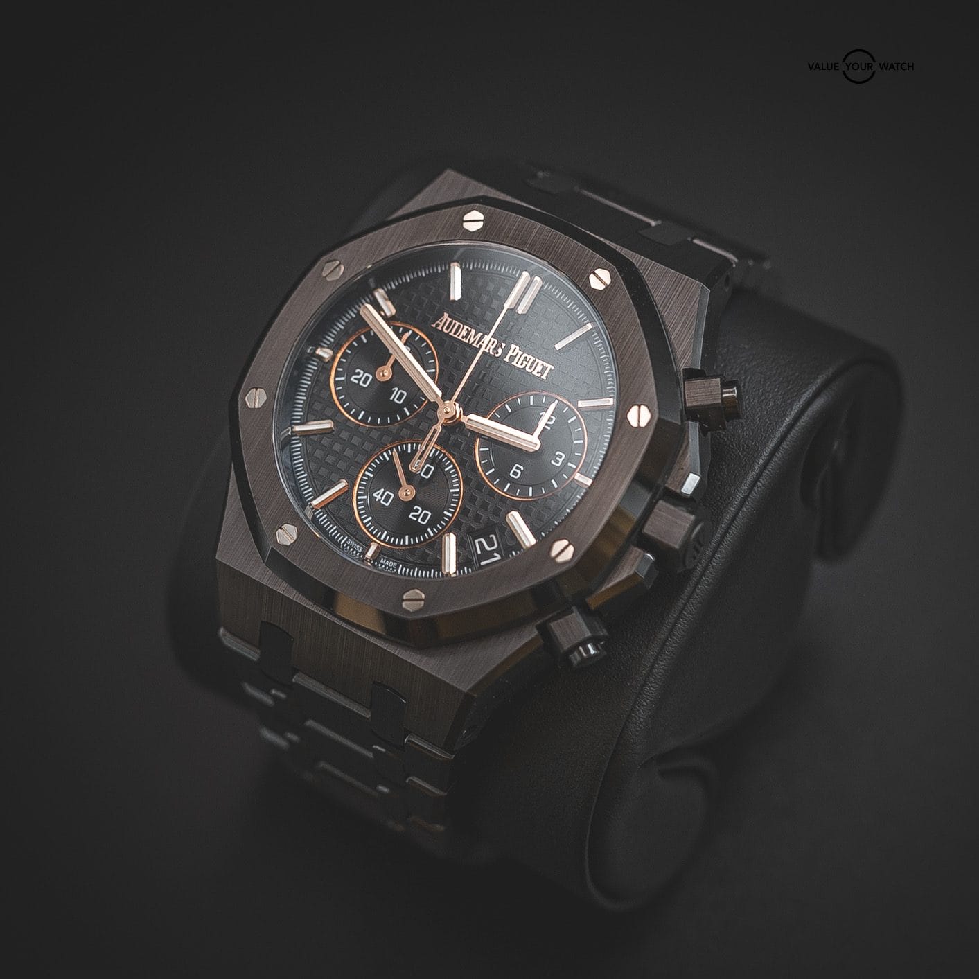 2023 Audemars Piguet Royal Oak Chronograph Black Ceramic (41mm, 26240CE.OO.1225CE.02) - Image 9