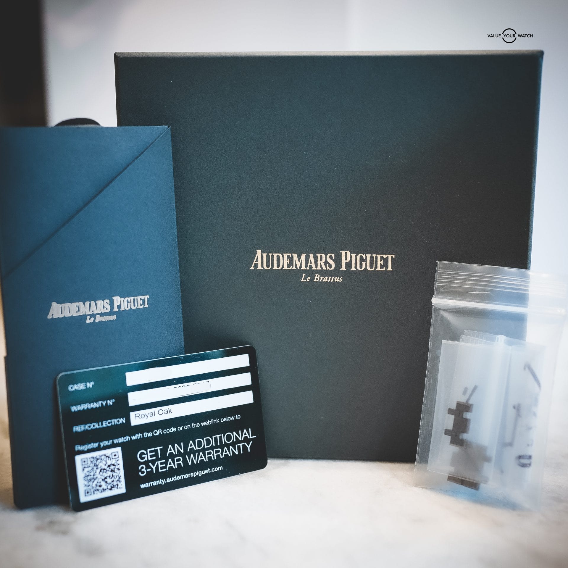 2023 Audemars Piguet Royal Oak Chronograph Black Ceramic (41mm, 26240CE.OO.1225CE.02) - Image 16