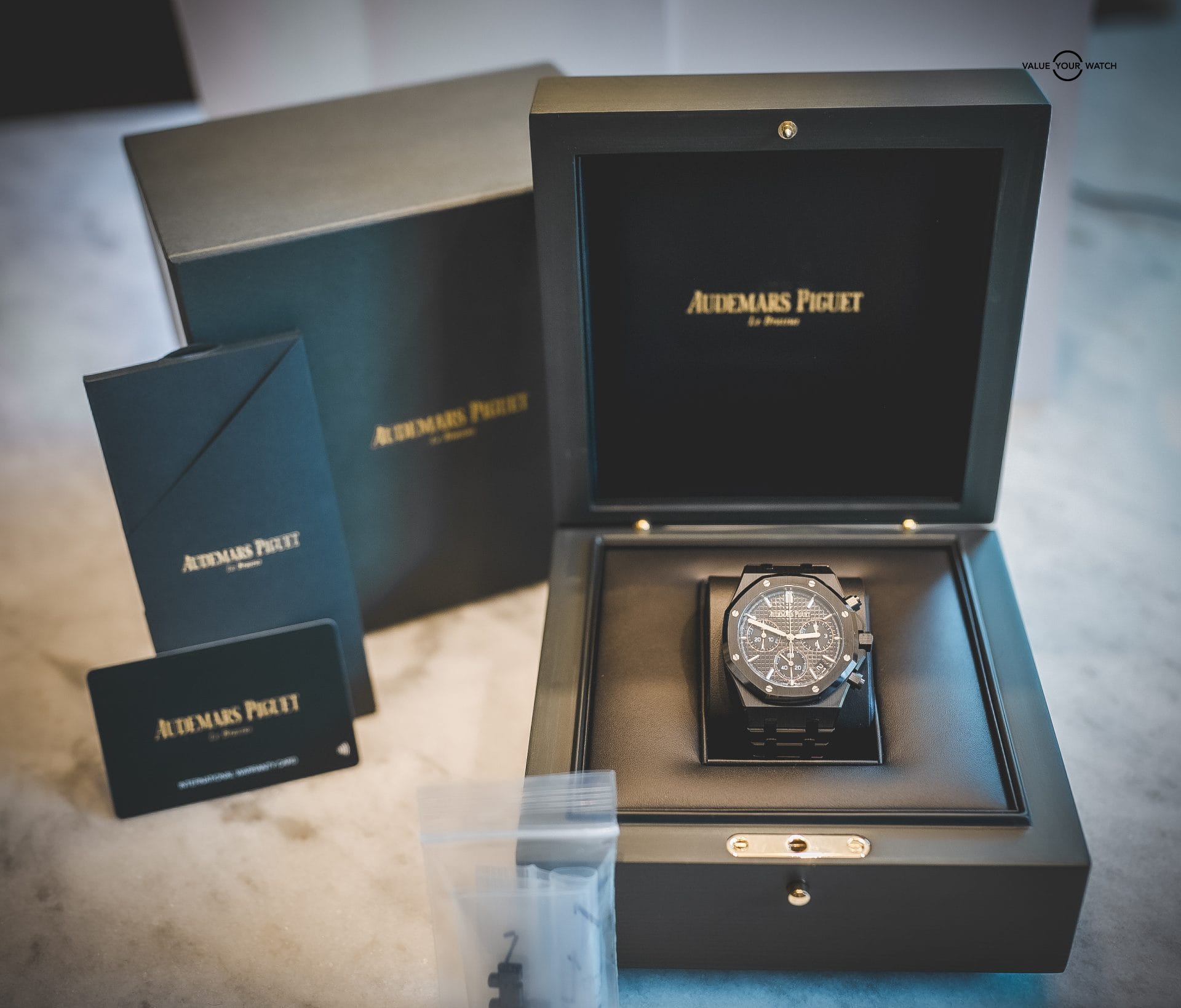 2023 Audemars Piguet Royal Oak Chronograph Black Ceramic (41mm, 26240CE.OO.1225CE.02) - Image 2